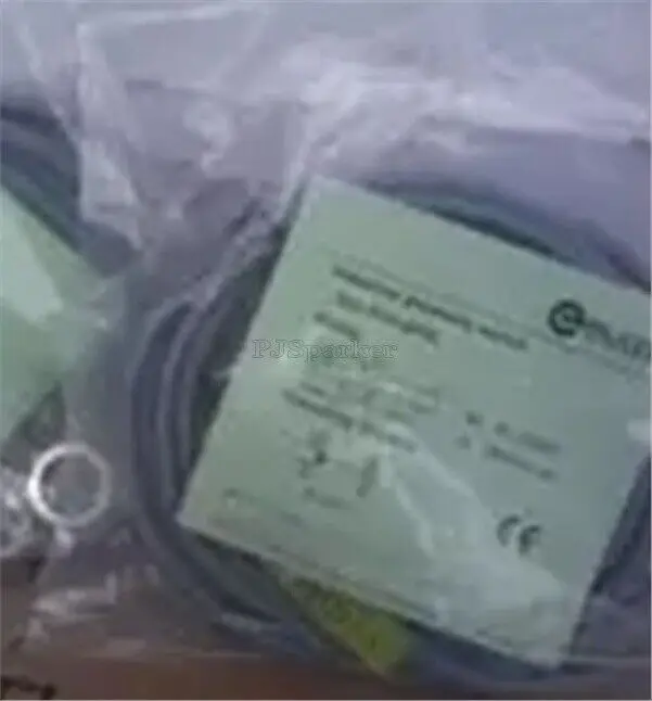 

1 шт. Новый Turck NI5-Q18-AP6X/S90 Plc модуль zz