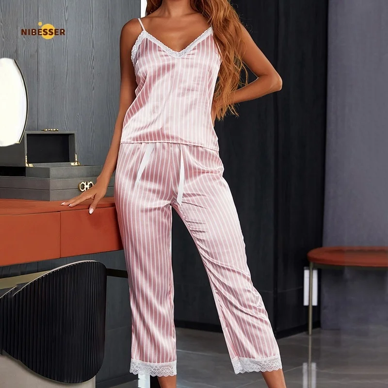 

Комплект пижамный Nibesser женский атласный, кружевная Пижама с V-образным вырезом, топ на бретельках и штаны, домашняя одежда с полосатым принтом, мягкая роскошная шелковая ночная рубашка, 2 шт.