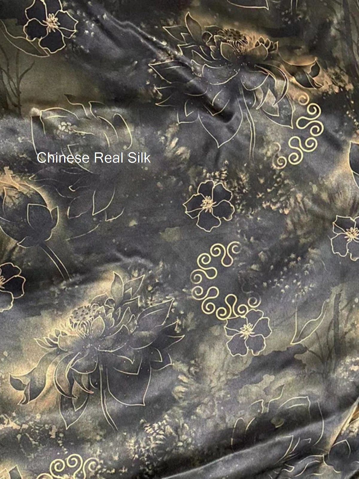 Тяжелый 50-момми реальный шелк геймпад Гуандун искусственное платье