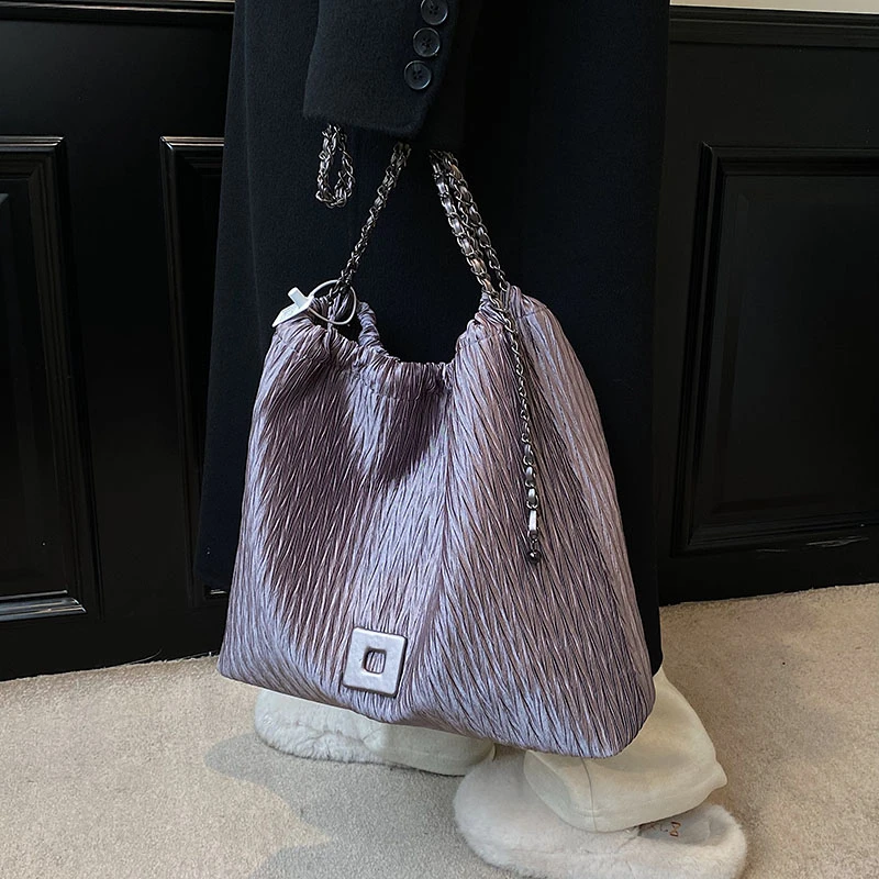 

Винтажная брендовая дизайнерская плиссированная нейлоновая сумка через плечо для женщин, сумочки, кошельки, новинка 2023, сумки-тоуты, женские сумки-мессенджеры