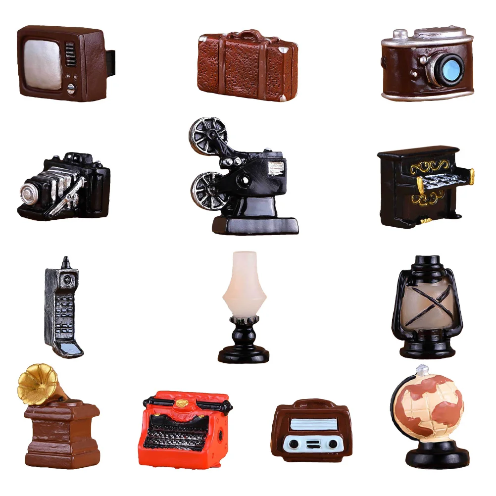 

Vintage Toys Desktop Ornament Miniature Piano Film Projector Model Kids Room Projector Figure House Piano Gramophone
