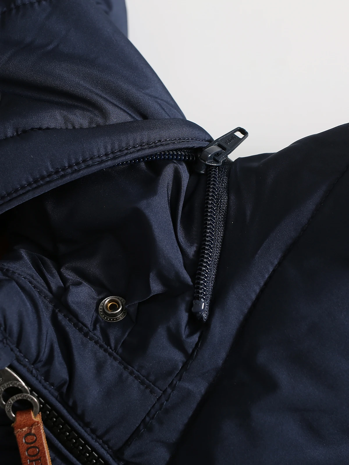 Европейский и американский одиночный осенне-зимний уличный ветрозащитный