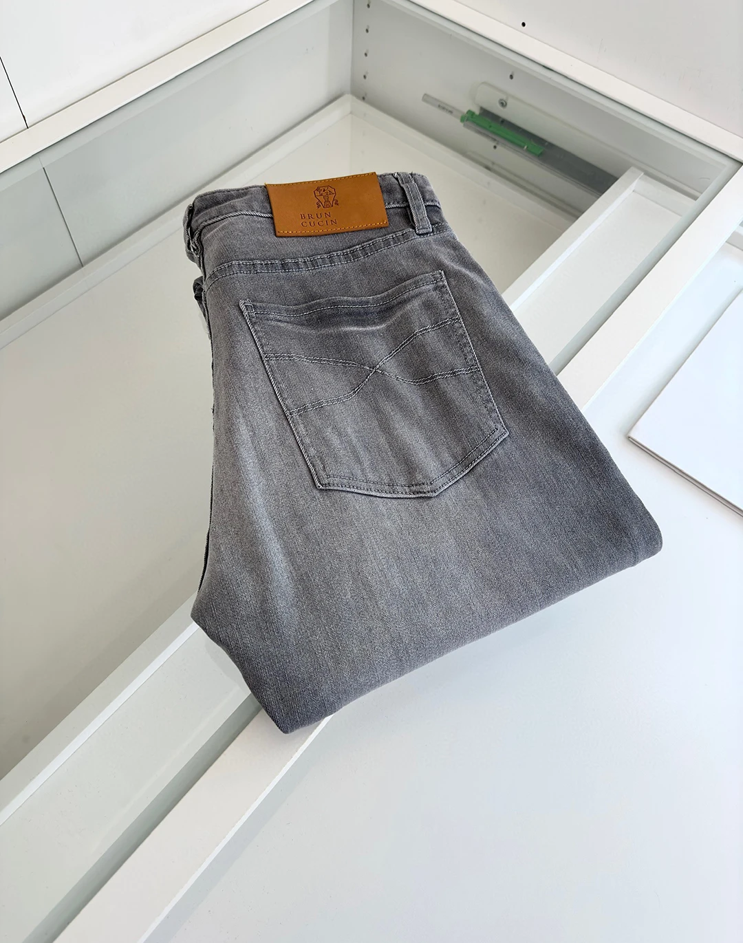 Джинсы мужские новинка серые крупного рогатого скота старые деньги новые