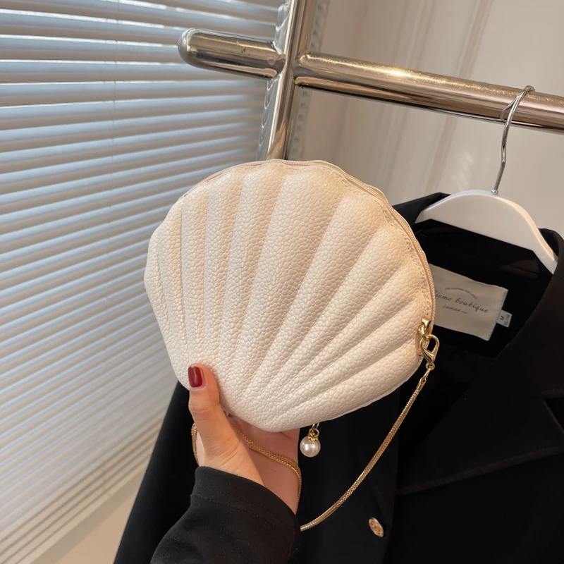 

2023 NEW Women Shoulder Handbags Chain Cute Sequins Small Bag Phone Money Pouch Zipper Crossbody Bags for Women Bolsa Shell Bag