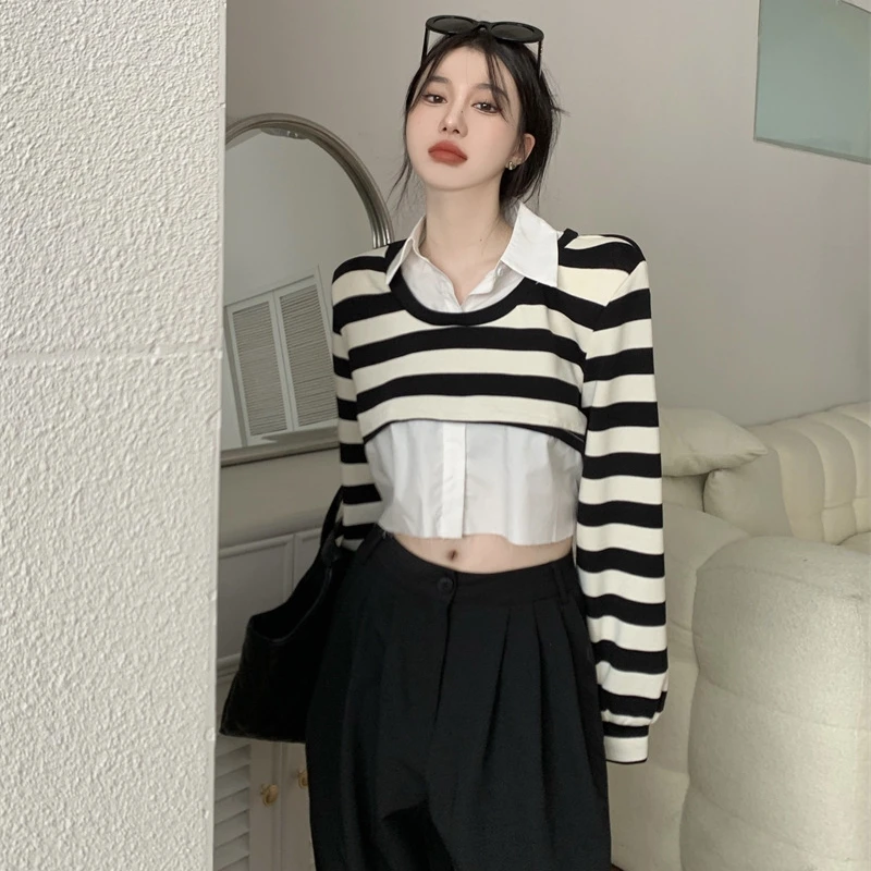 

Женская рубашка-поло с длинными рукавами, повседневный короткий свитер в контрастную полоску с воротником-поло, одежда в Корейском стиле, в...