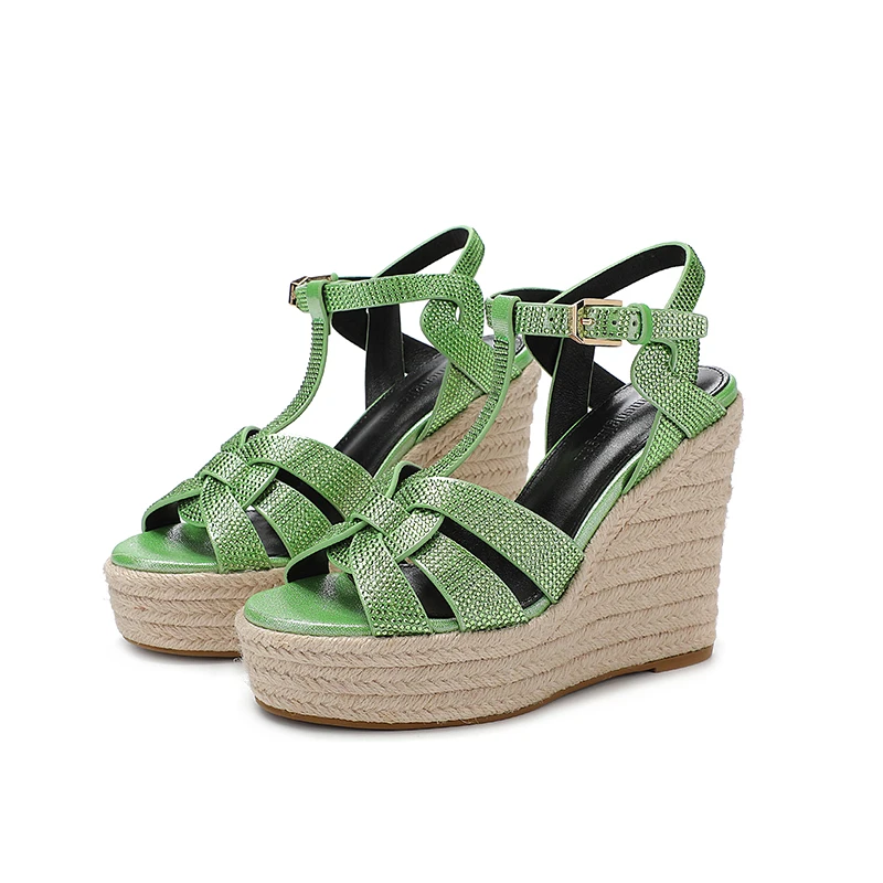 

Новинка 2023, удобные босоножки на танкетке для отдыха, модные женские резиновые тапочки на высоком каблуке со стразами и открытым носком