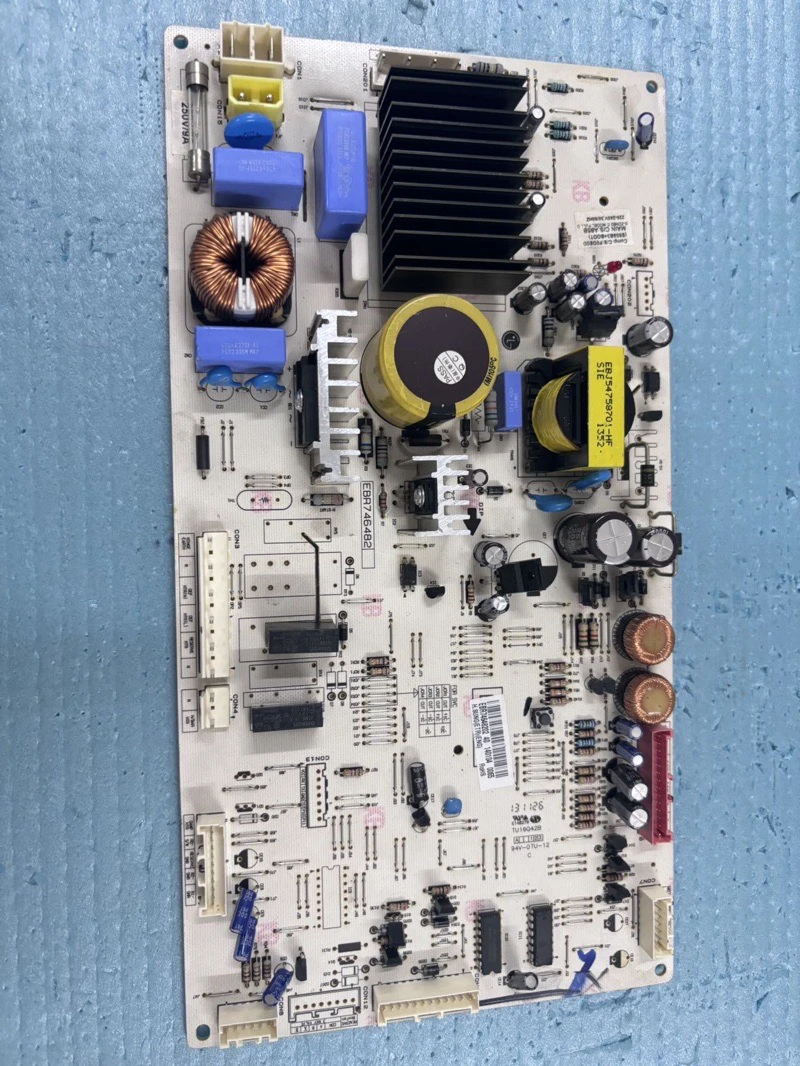 Подходит для инверторной компьютерной платы питания холодильника LG EBR. 74648202 40 130911