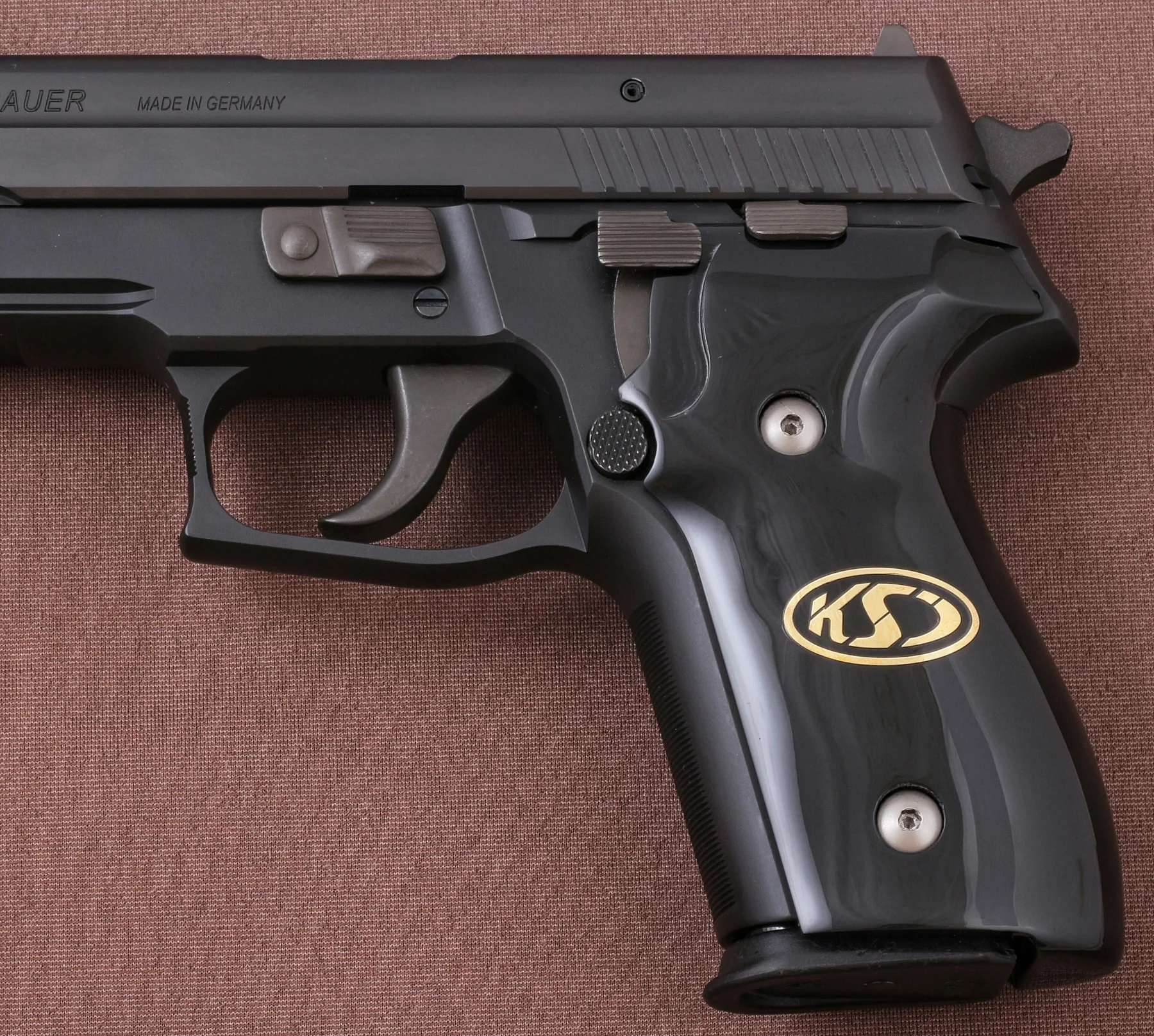 

Ksd Grips Sig Sauer P228 / P229 Black Acrylic, Brass
