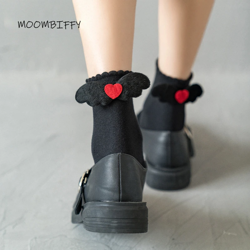 

Женские носки-трубы Jk Kawaii, хлопковые черно-белые носки с крыльями на каблуке ангела и дьявола, милые носки Gfits для девочек, милые носки с сердечками