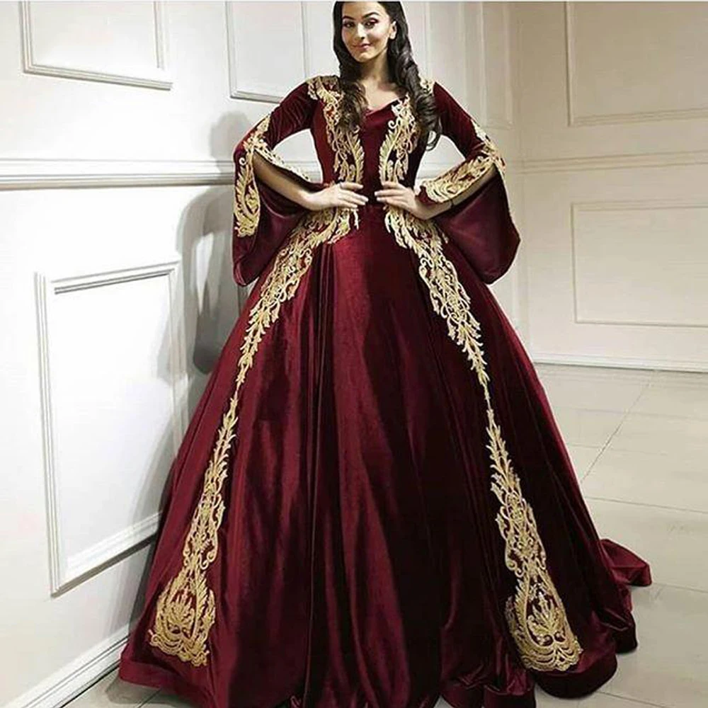 

GUXQD Arabic Gold Lace Appliques Velvet Evening Dresses Burgundy Long Sleeves Prom Party Gowns Dubai robe de mariée Kaftan Gowns