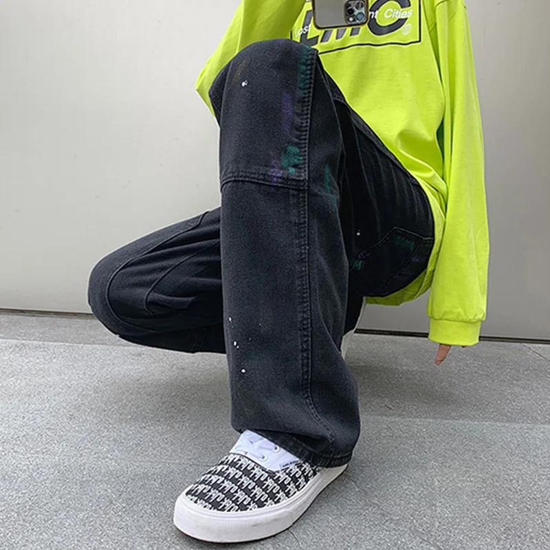 White Men's Jeans Fashion Graffiti Straight Pants High Street Nine Point Denim Trousers Vintage Y2k Clothes Casual Male Bottoms