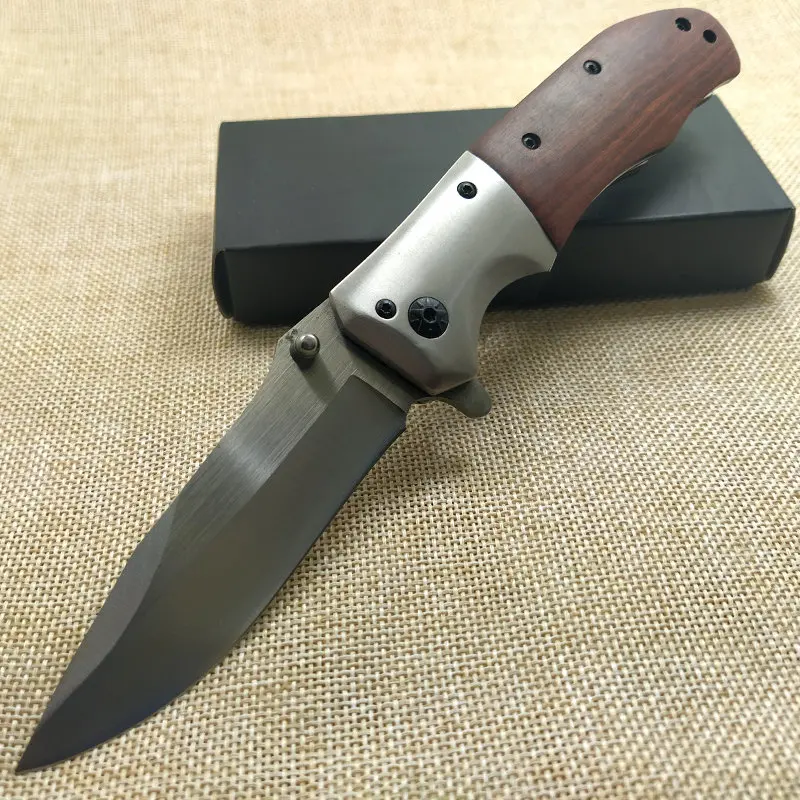 

Damascus Knves Folding Knife 7Cr18Mov Blade Wood Steel Handle Tactical Camping Knives Survival Hunting Pocket Knife Outdoor Tool