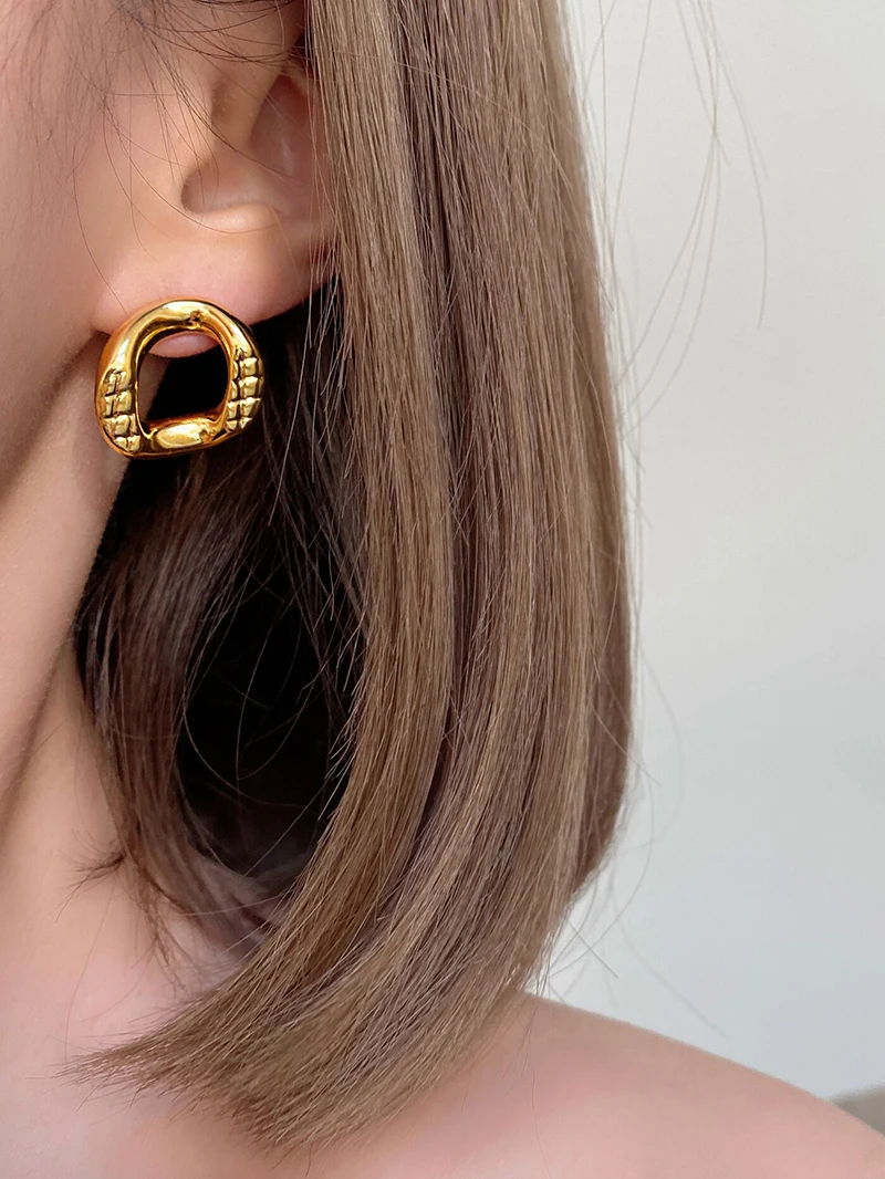 

Chunxia senior sense temperament personality earring retro earring