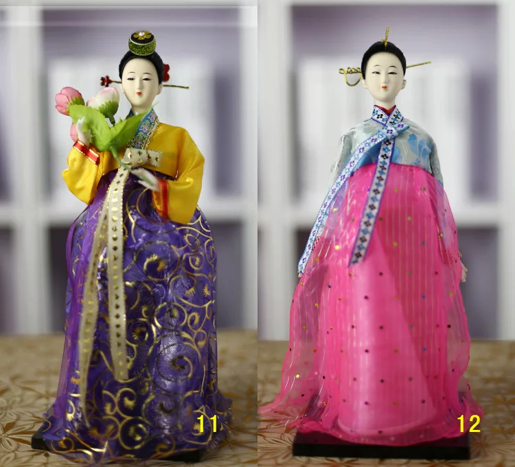 

1 PC Korean Doll Craft Silky Humanoid Ornament Hanbok Decoration Random Pattern