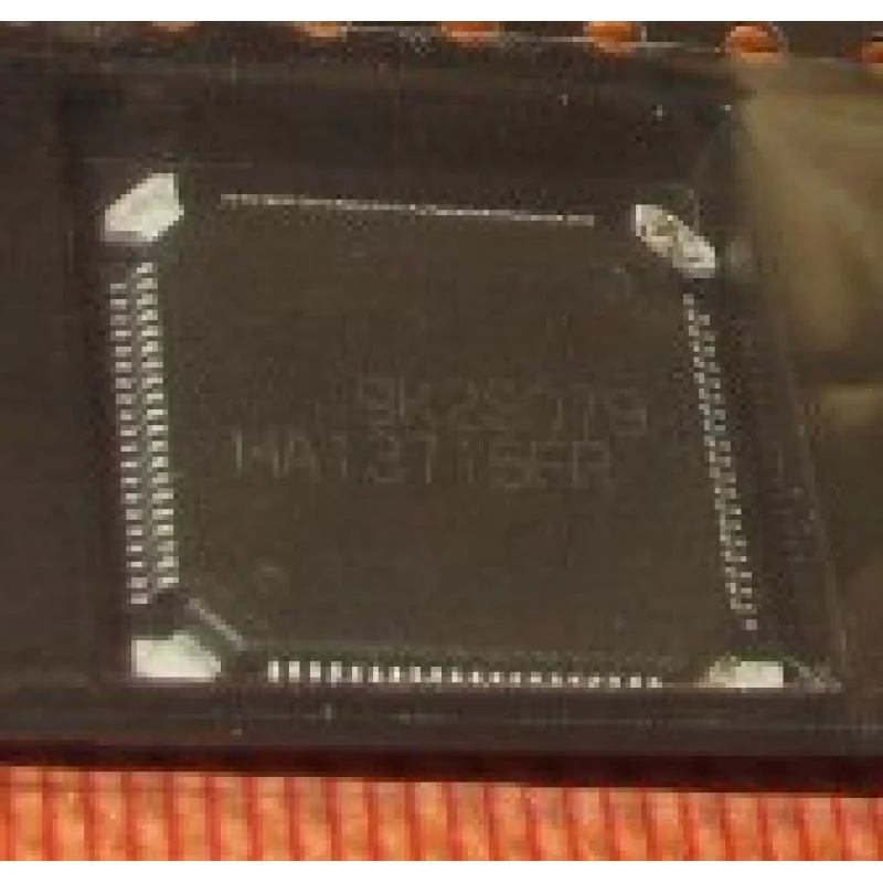 

Оригинальный чипсет IC для автомобильной компьютерной платы Ha13716fr, 1 шт.