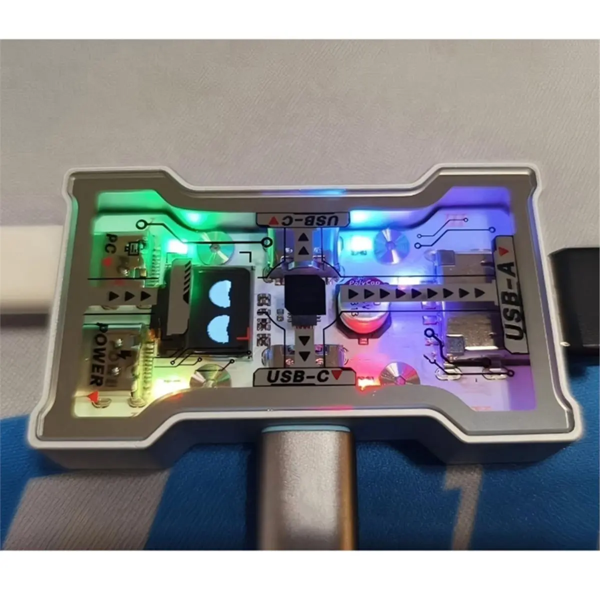 Фото Мега-распродажа 618: HMLAB HUB Lite — игровой USB-хаб с 2-3 портами, высокоскоростной (8K Hz), OLED-дисплей с кнопочным управлен №2