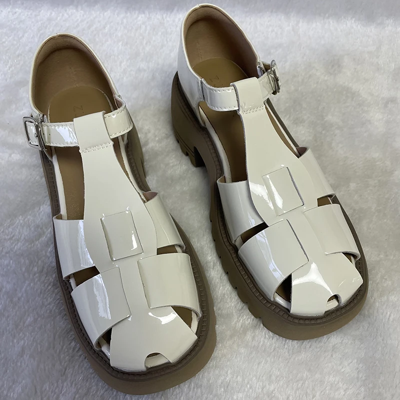 2023 Summer New Roman Sandals Ladies Genuine Leather Fashion Hollow Weave Retro Thick Heel Women Sandals