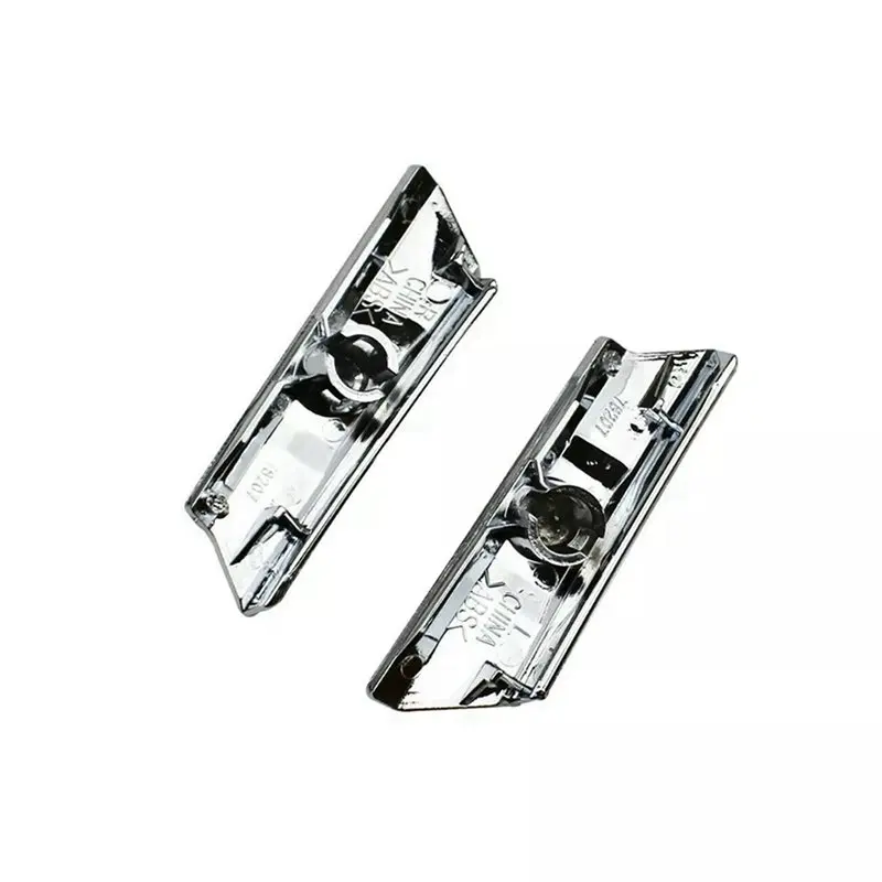 Фото Комплект из 2-х крышек форсунок омывателя фар для LEXUS LS460 2007-2009, артикулы 85208-50030, 85207-50030-T48C №3
