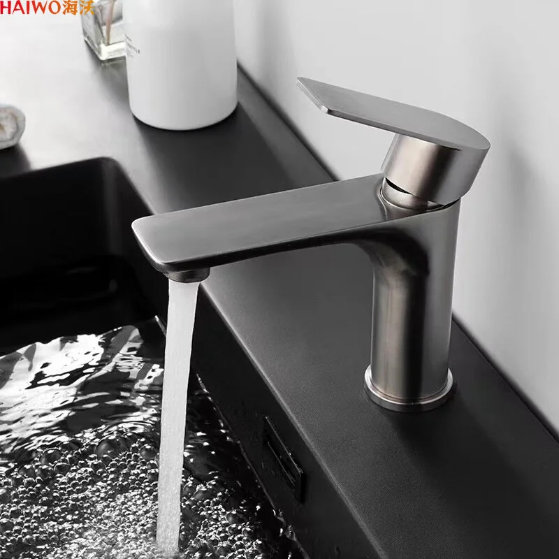 

304 stainless steel cold and hot faucet household toilet gun gray bathroom washbasin basin faucet