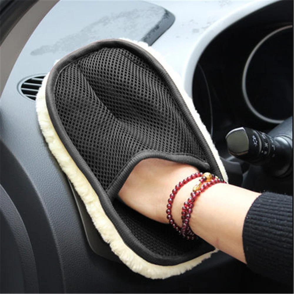 

Car Washing Gloves Cleaning Brush for Holden Commodore Trailblazer Colorado Statesman Caprice for Alfa Romeo Mito Spider GT