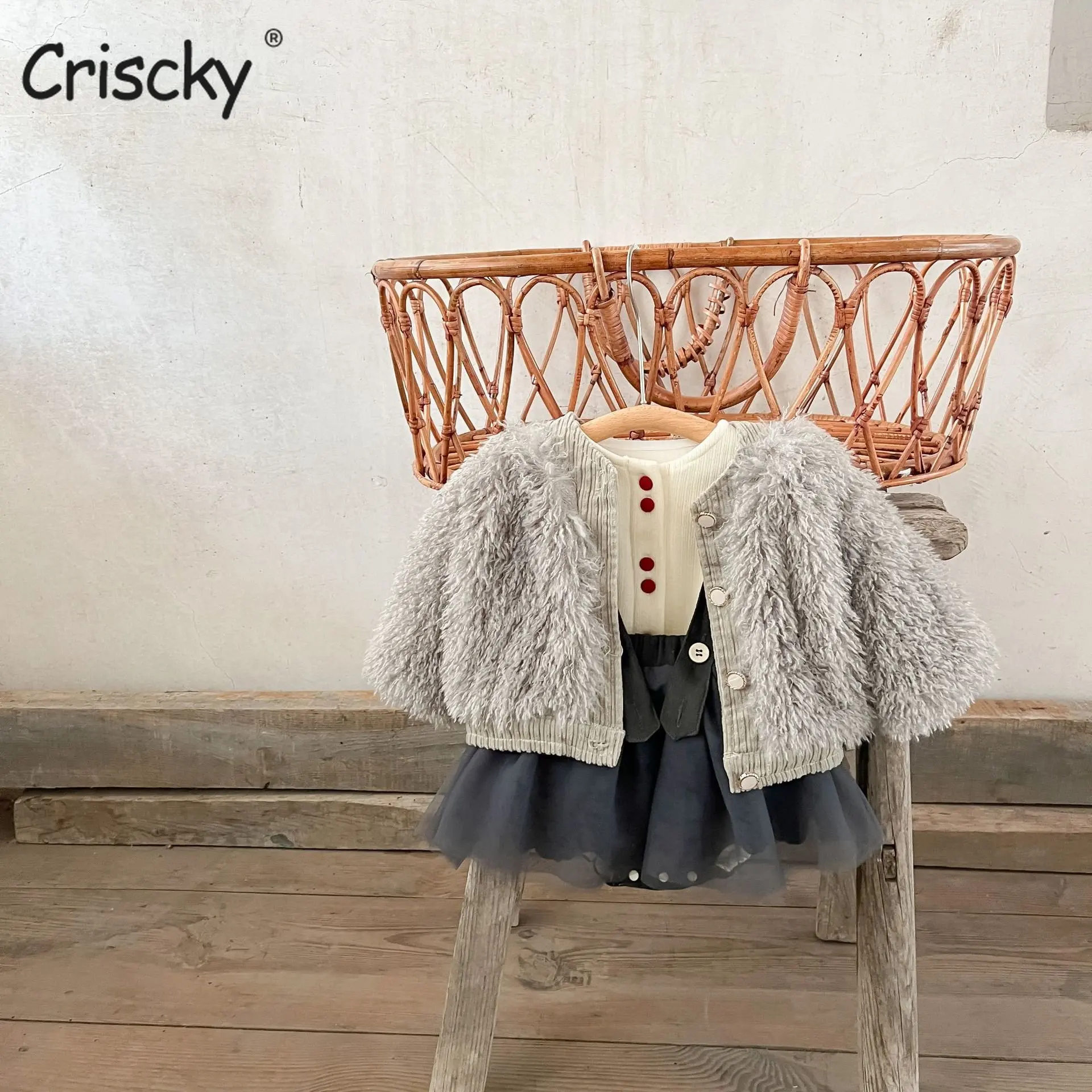 

Criscky 2023 Solid Fashion Baby Girls Romper Cotton Sleeveless Baby Rompers Infant Playsuit Jumpsuits Cute Newborn Clothes