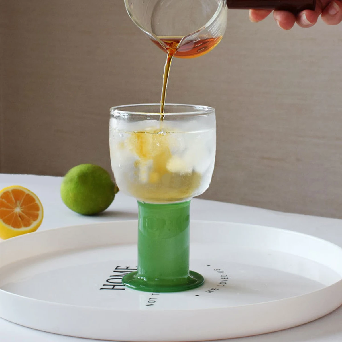 (Логотип может быть выгравирован) Бокалы из цветного стекла 220/400 мл бытовые