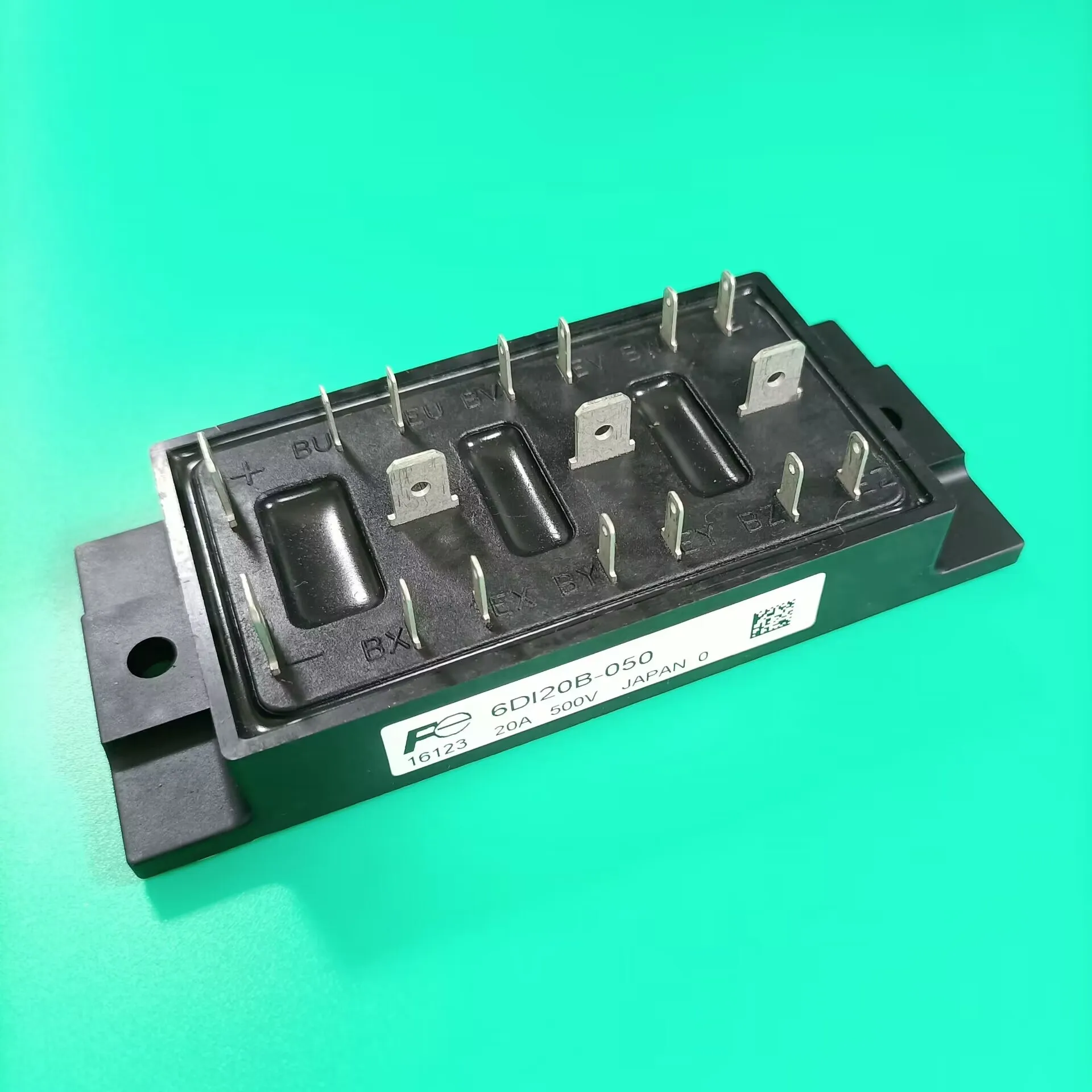 Модуль 6DI20B-050 20A x 6 500V 6DI20B050 IGBT 6DI20 B-050 6DI 20B-050 6 DI20B-050 6D120B-050 6DI208-050