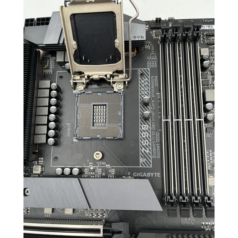 Для G-i-g-a-b-y-t-e поддерживает десктопные Материнские платы 10 поколения и 11 поколений