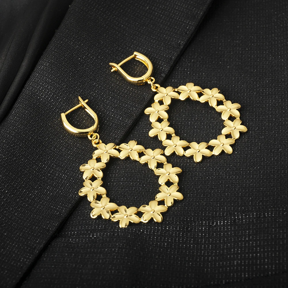 

Trendy Stainless Steel Flower Drop Earrings for Women Gold Plated Wreath Earrings Girls Charm Elegant Dancing Party Jewelry