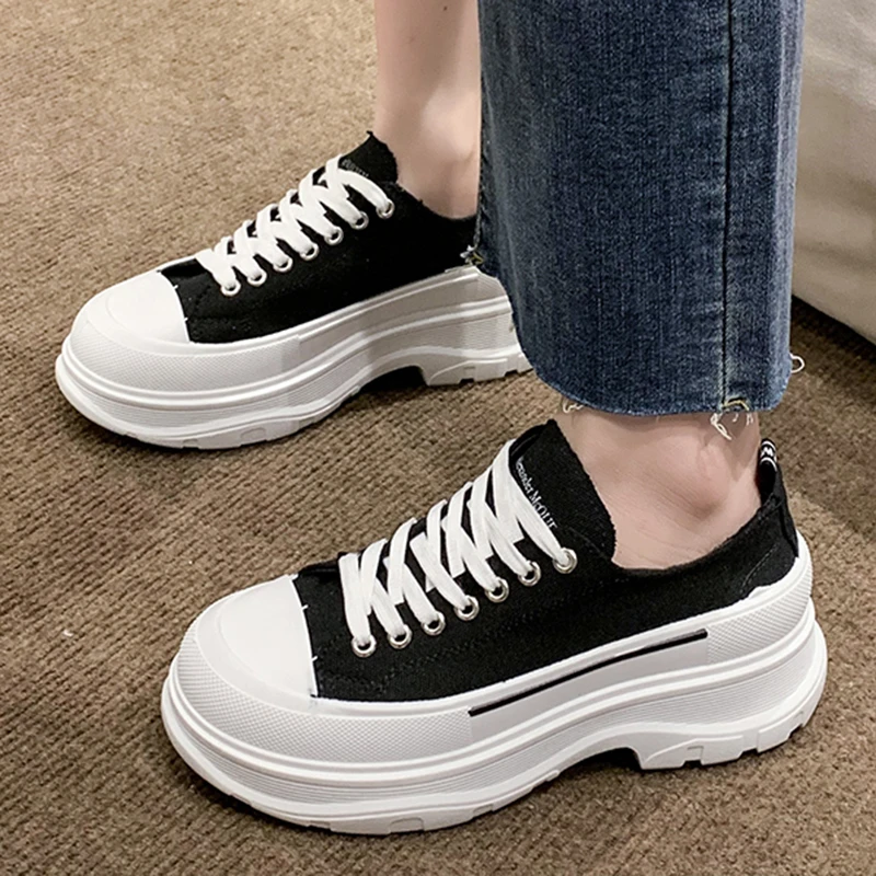 Женские кроссовки на платформе модная Уличная обувь удобная повседневная