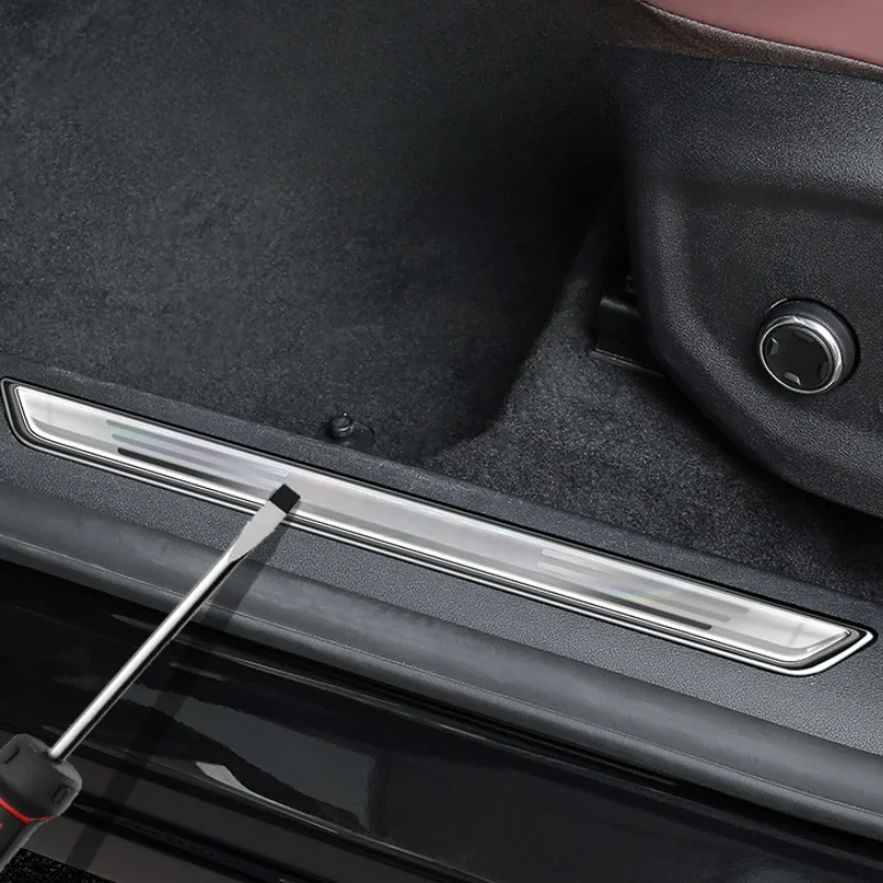 Для GEELY Monjaro KX11 Xingyue L прозрачная пороговая полоса для предотвращения столкновений