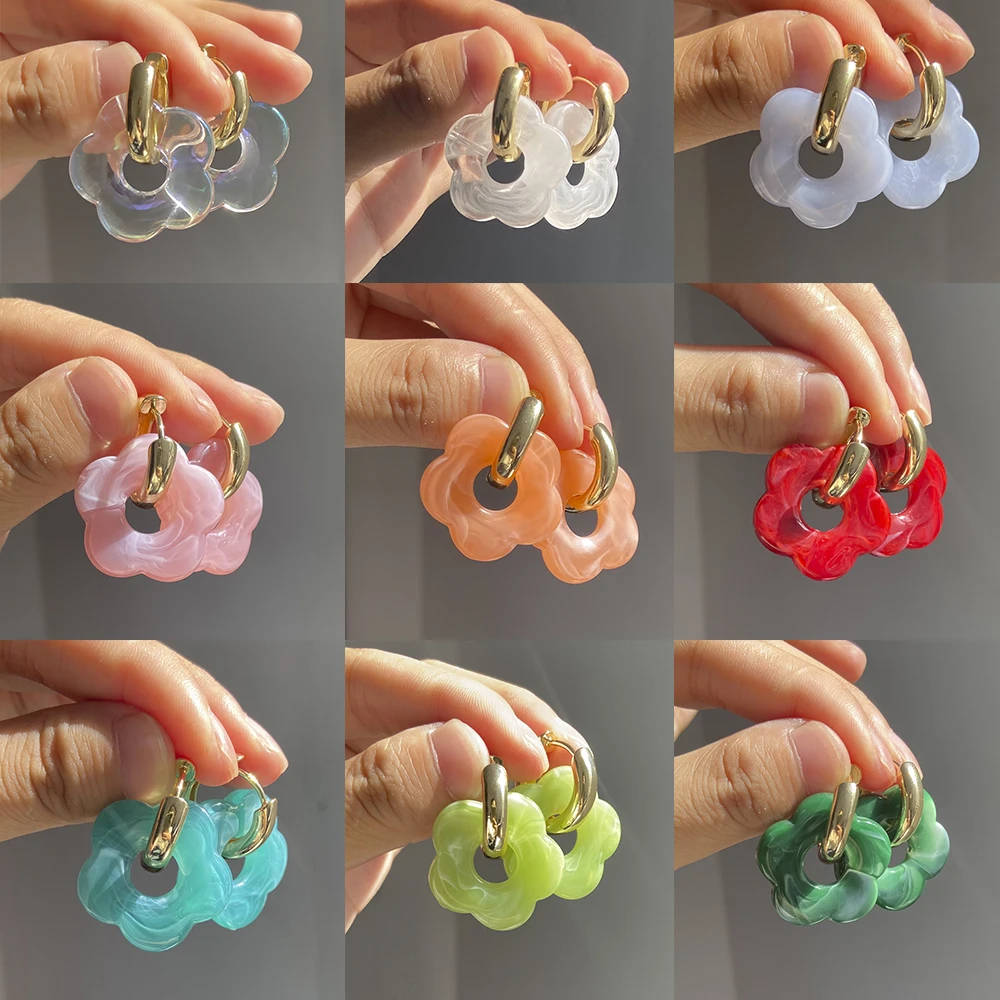 

2022 New Colorful Flower Resin Acrylic Charms Earring Gold Color Circle Ear Buckle Hoop Earrings for Women Cute Gift Jewelry