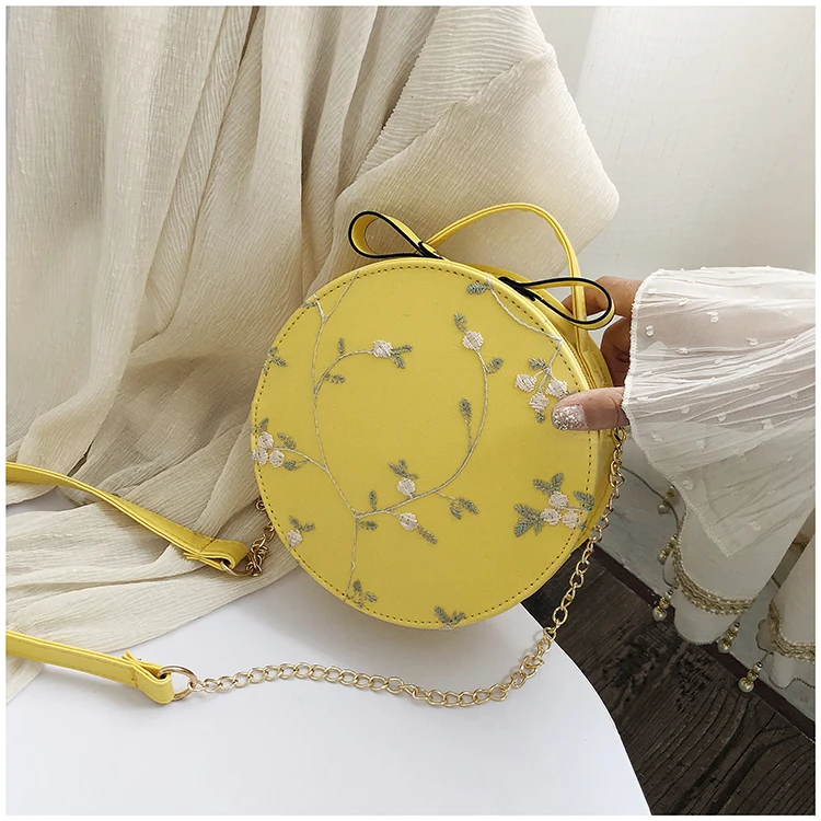 

Hot Sale Sweet Lace Round Handbags High Quality PU Leather Women Crossbody Bags for Women 2022 Small Fresh Flower Chain Shoulder