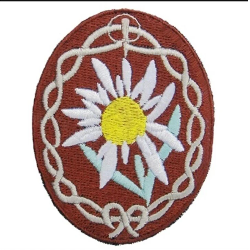 Нашивка на руку с надписью Немецкие горные войска времен Второй мировой войны