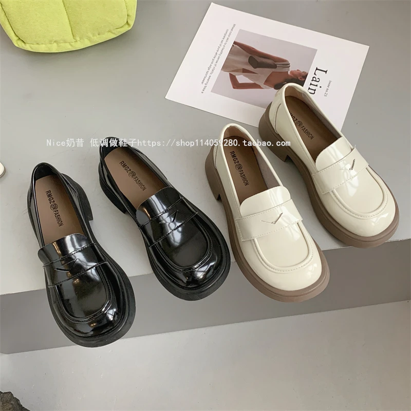 

Shoes Woman Flats Round Toe Low Heels Oxfords All-Match British Style Casual Female Sneakers Shallow Mouth Slip-on Dress Retro L