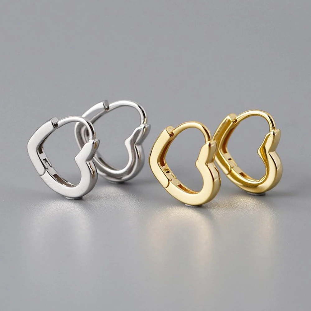 

Gold/Silver Simple Heart Hoop Earrings for Women Exquisite Ear Accessories Gift Jewelry For Girl
