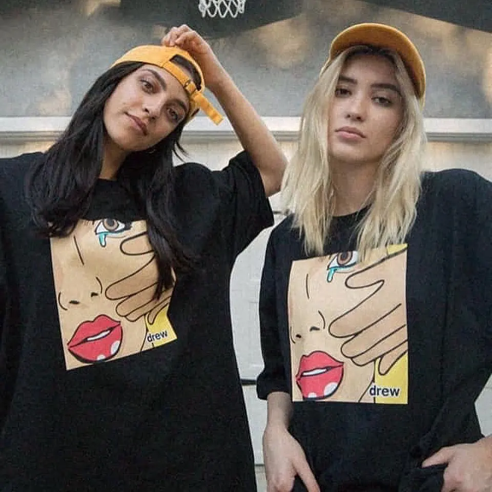 

Спортивная футболка для мужчин и женщин, свободная рубашка в стиле хип-хоп, с мультяшным принтом слез, иллюстраций, красных губ, лето