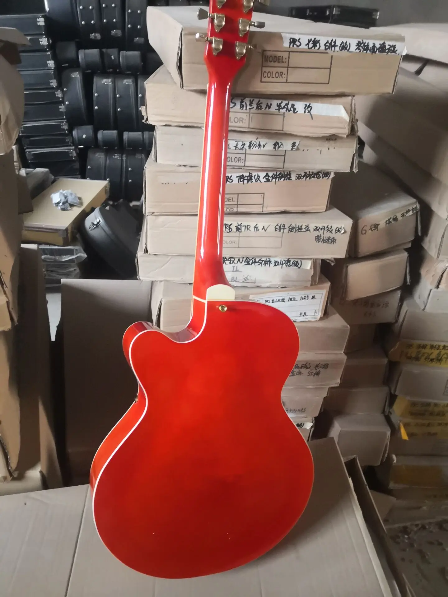 Оригинальная новая оранжевая полуполый корпус джазовая электрическая гитара с Bigsby Tremolo китайская фабрика по производству гитар 67