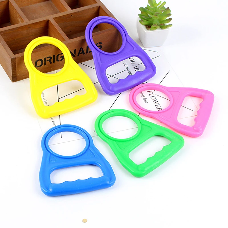 Пластиковая ручка для бутылок