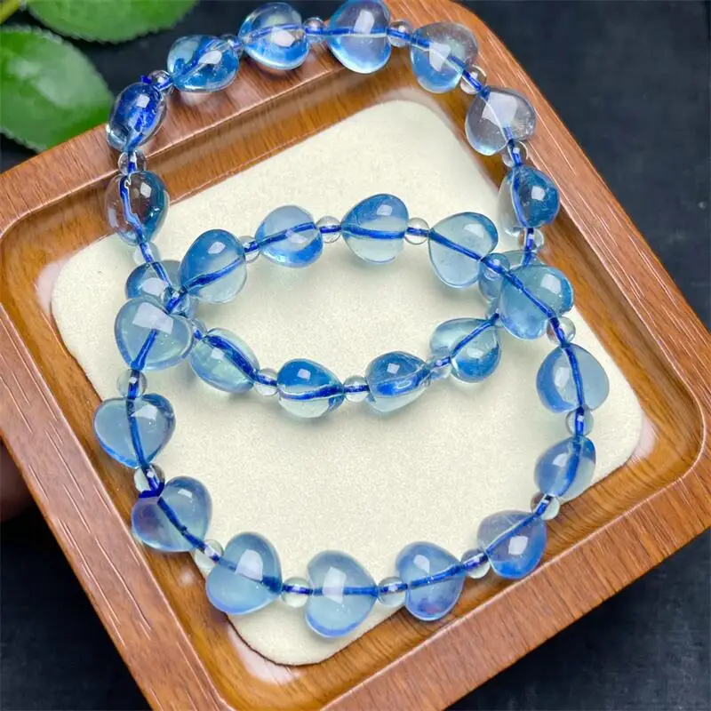 Браслет женский из натурального аквамаринового сердца 1 шт.