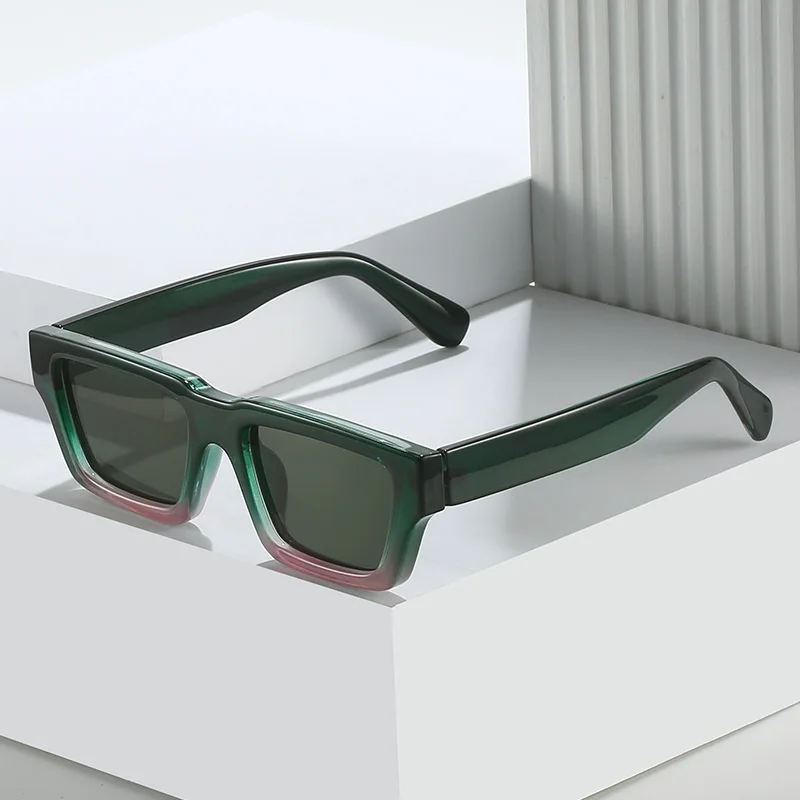 

Солнцезащитные очки в стиле панк для мужчин и женщин, Классические Солнечные аксессуары в маленькой квадратной оправе, Модные Винтажные, в стиле хип-хоп, с защитой от ультрафиолета