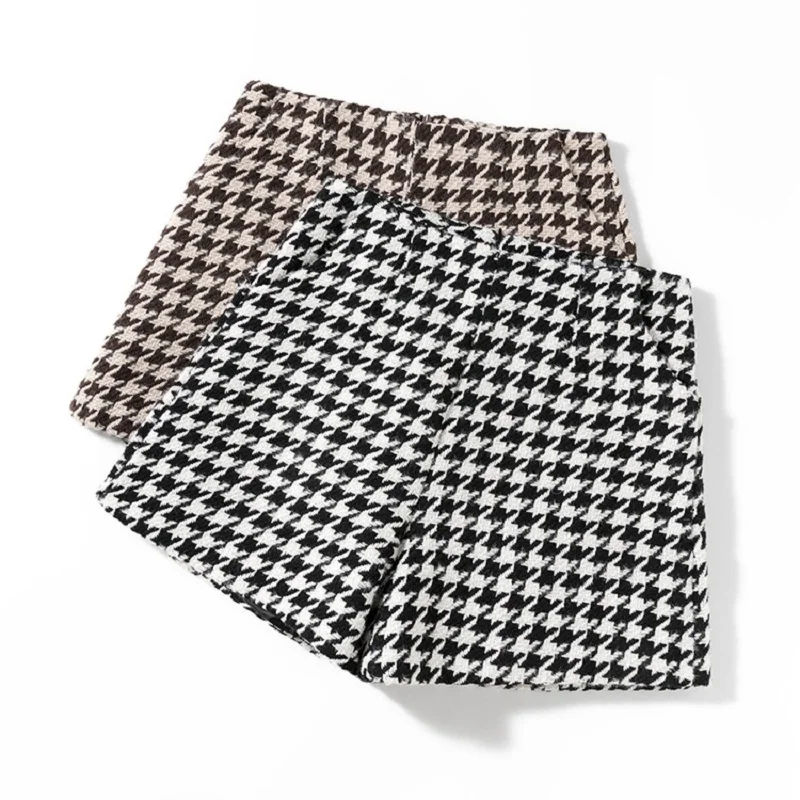 Christmas New Product 2023 Wide Leg High Waist Fashionable Woolen Tweed Checkered Lady Spring Winter Women Shorts Short Trousers