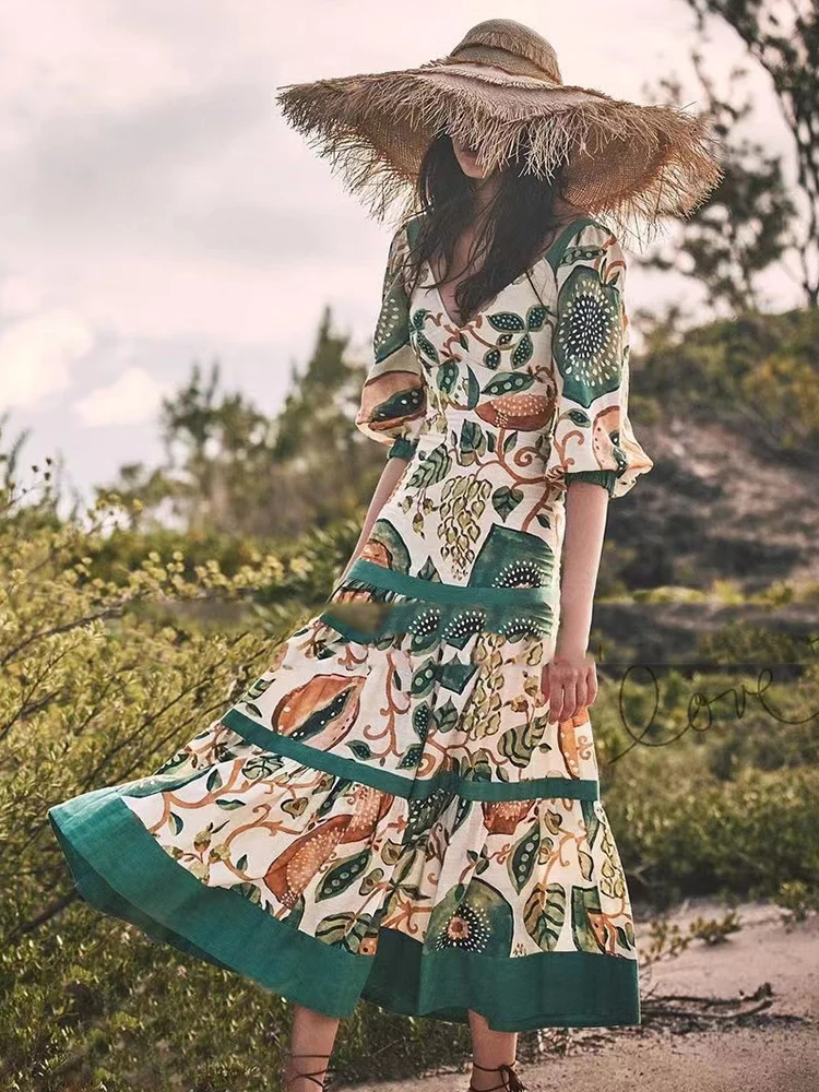 Фото Женское Свободное платье с пышной юбкой дизайнерское привлекательное