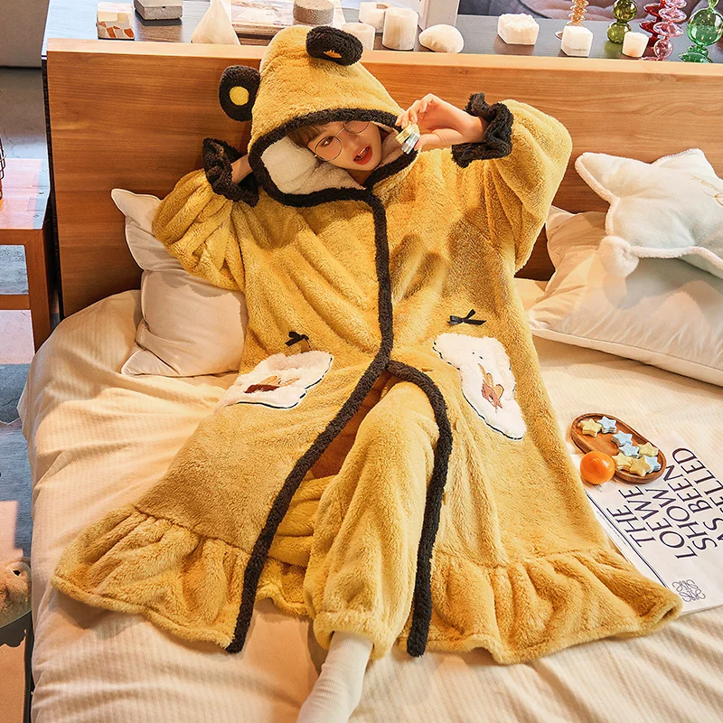 FUNISHI Inspissate Coral Fleece Cartoon Nightdress Winter Pajamas Loose Version Hooded Women Sleepwear Plus Size Pajama Set