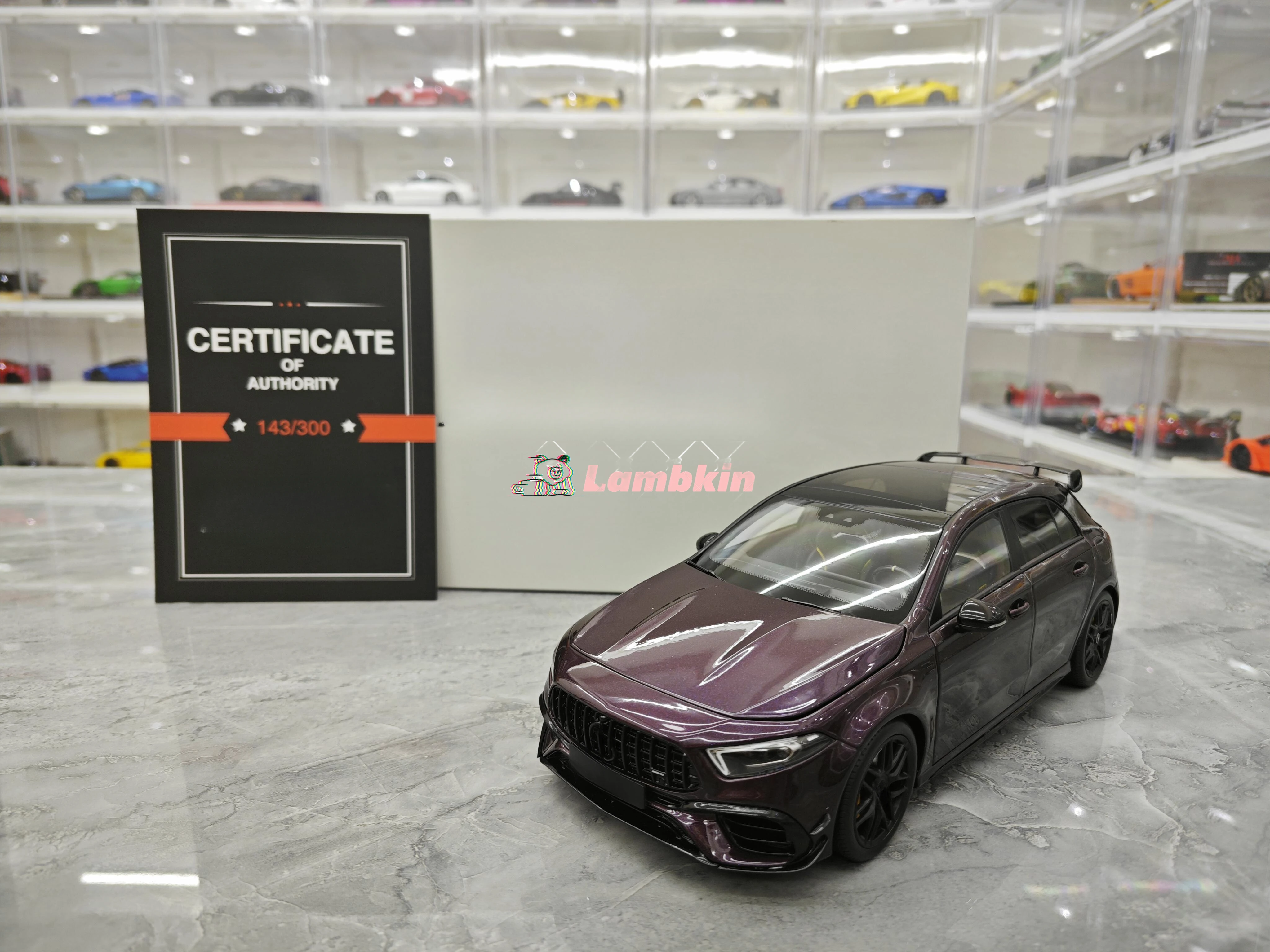 NZG benz-A45S ограниченная серия имитация сплава металла модель автомобиля 1/18