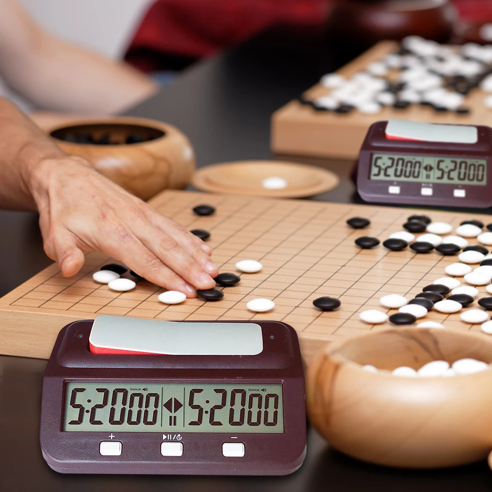 

Шахматы с цифровым таймером, профессиональные цифровые шахматные часы с пластиковым аккумулятором, многофункциональные, легкие, для личного использования в семье