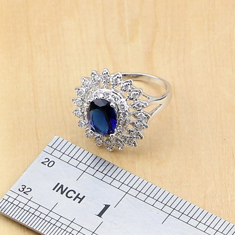 Комплект из колье серёг и кольца серебра 925 пробы