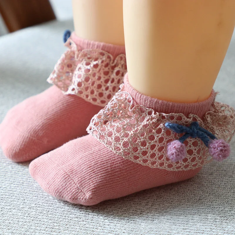 

Cute Lace Baby Socks Soft Cotton Princess Small Pompom Girl Short Socks Solid Color Autumn Newborn Infant Kids Socks Baby Stuff