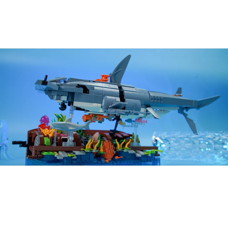 IN STOCK New MOC Creative Deep Sea Creatures Shark Building Blocks Bricks Model Assembling DIY toys for boys Christmas gift set images - 6