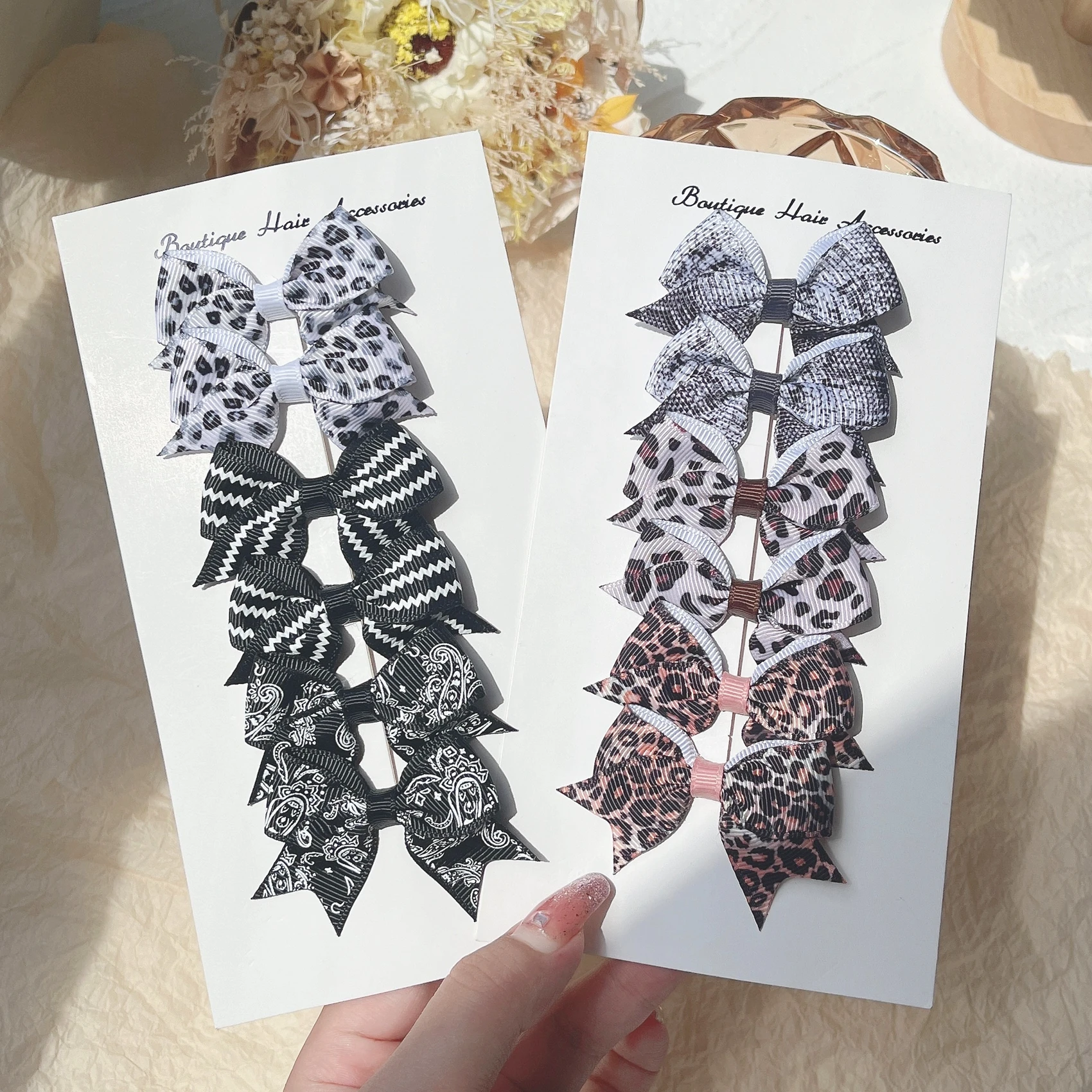 

Wholesale Leopard Print Hair Bows Hair Clips For Kids Girls Cashew Flowers Trailing Bowknot Hairpins Headwear Hair Accessories